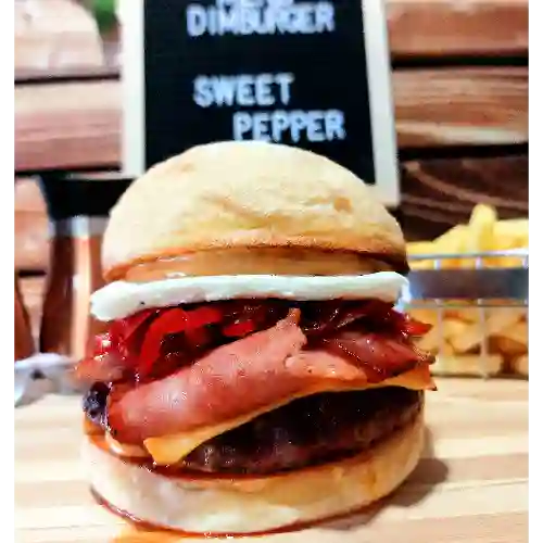 Sweet Pepper Burger + Papas