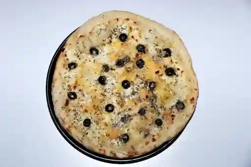 Pizza Tres Quesos Mediana