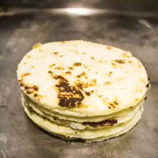 Arepa Dos Quesos Mozzarella