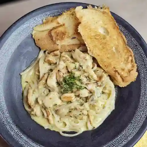 Pastas de Pollo
