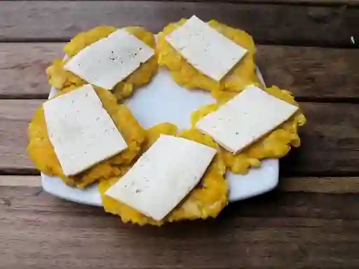 Patacón con Queso