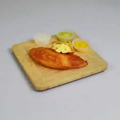 Empanada de Queso Gigante