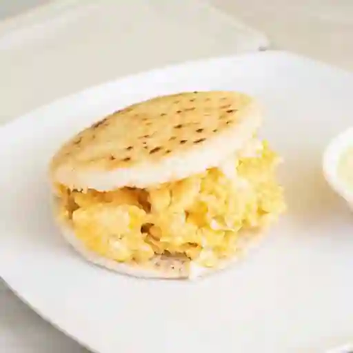 Arepa Rellena con Huevo