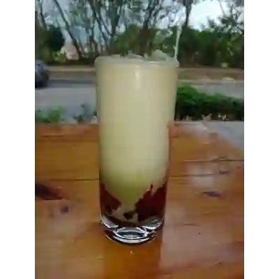 Té Matcha Fresa Tapioca