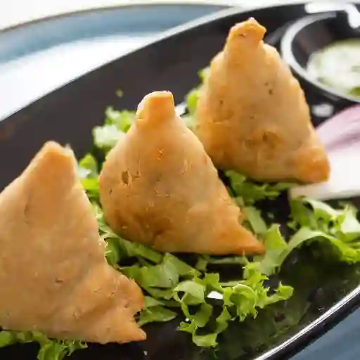 Vegetable Samosa (Empanadas)