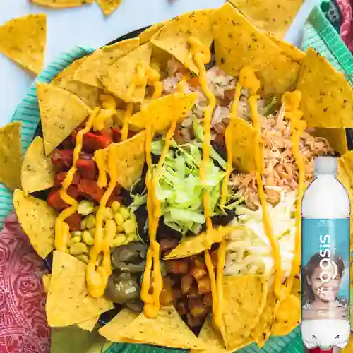 Combo Nachos 1 Carne + Oasis Sin Gas 500 ml