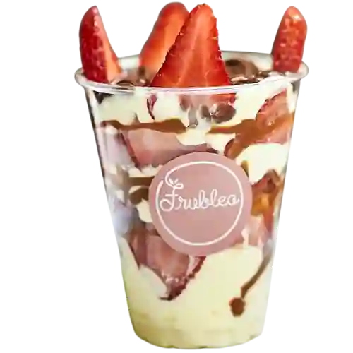 Fresas con Crema y Arequipe