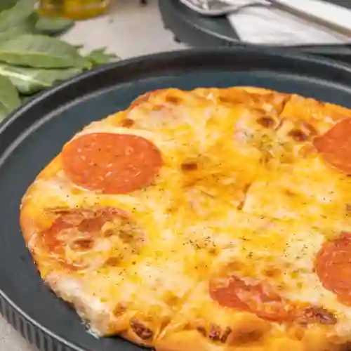 Pizza Pepperoni Mediana