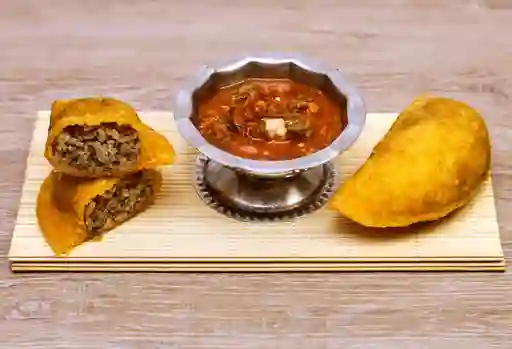 Empanada Arroz Carne