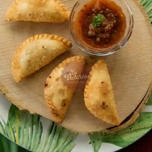 Empanada de jamon y queso x2