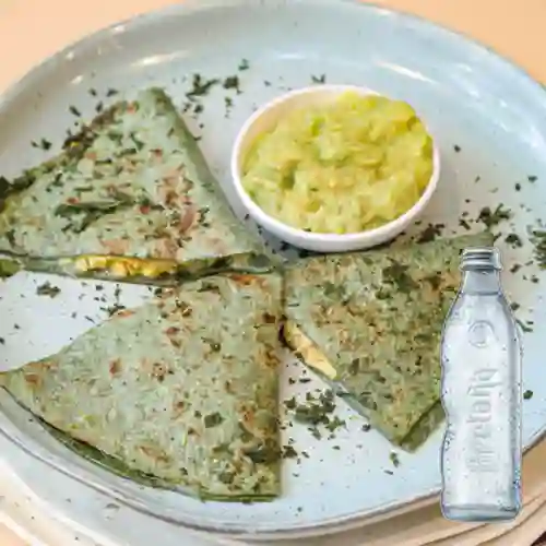 Combo Quesadilla de Huevo + Soda Breta��a 300Ml