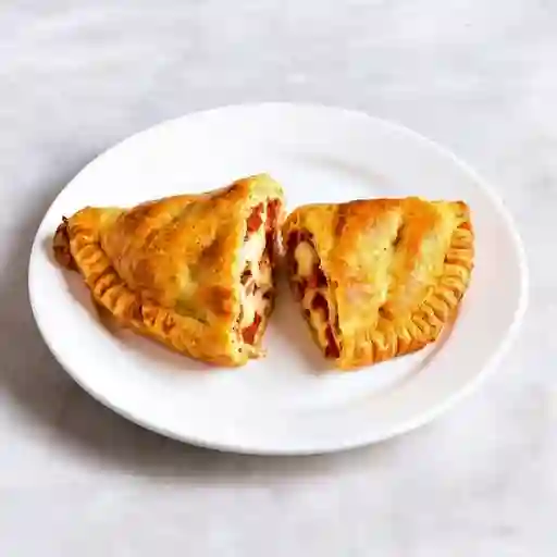 Pastel de Peperoni y Queso