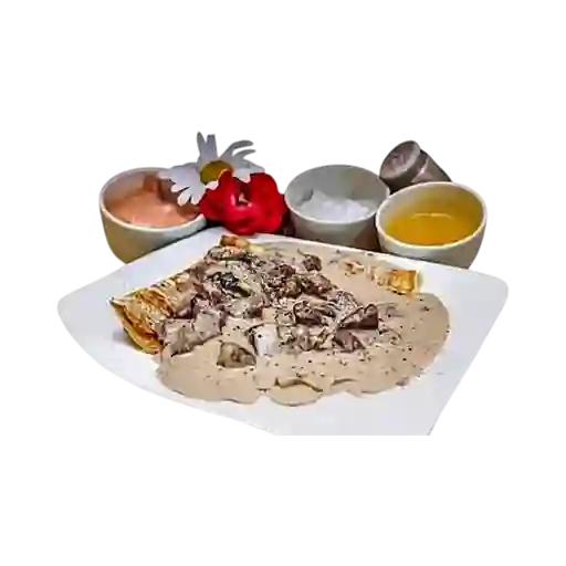 Crepe Stroganoff