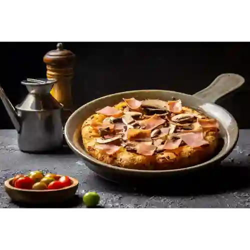 Pizza Jamon Champiñon Mitad