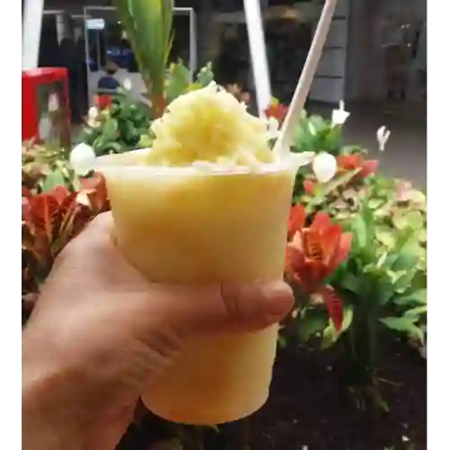 Granizado de Mango Biche 14 Oz