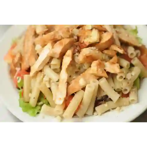 Ensalada Romana con Pechuga Asada