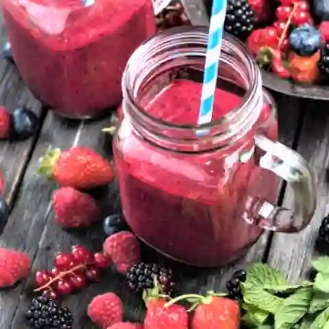Jugo Natural Frutos Rojos