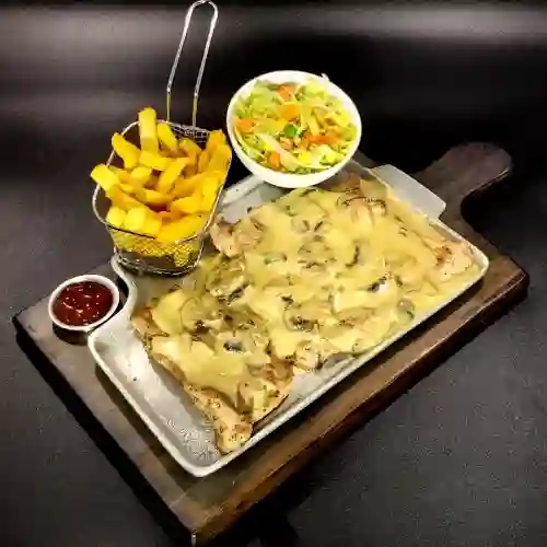 Pechuga de Pollo en Salsa de Champiñones 300 Gr.