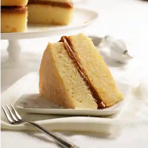 Porción Torta María Luisa de Arequipe