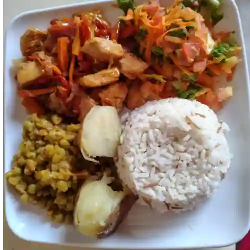 Pollo con Verduras