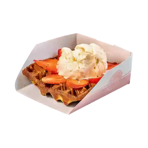 Waffle de Arequipe, Helado y 1 Fruta.