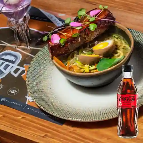 Combo Ramen de Chicharrón Buta +Cocacola S/az 300ML