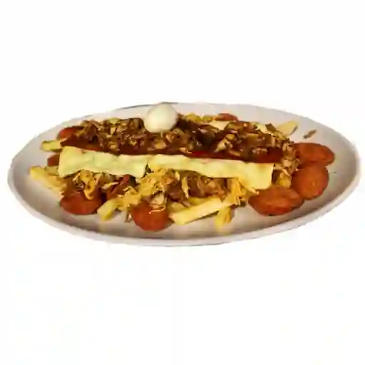 Salchipapa de la casa