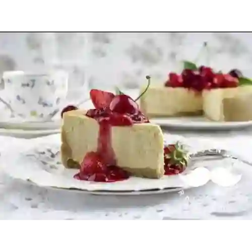 Porción Cheesecake Frutos Rojos