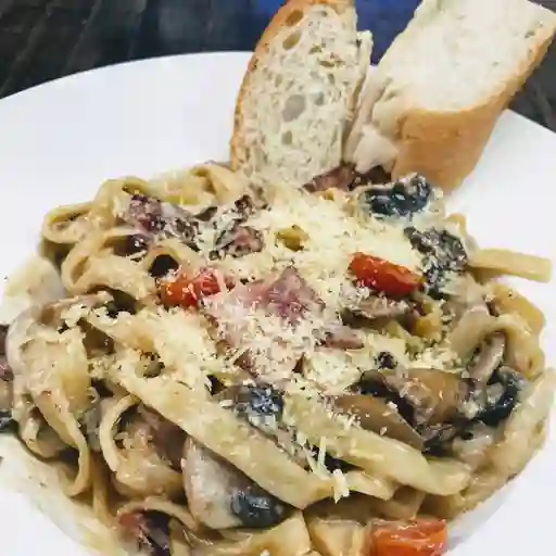 Fetuccini a la Siliciana