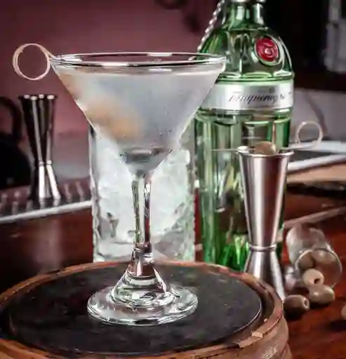 Dry Martini Cocktail