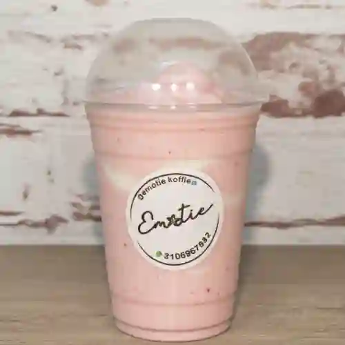 Jugo de Fresa en Leche