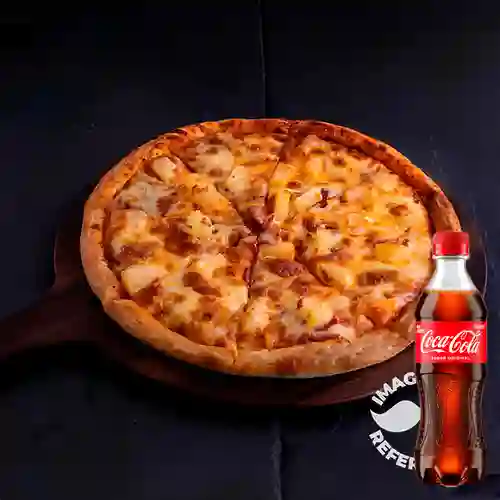 Combo Pizza Piña y Queso + Coca Cola Original 400 ml