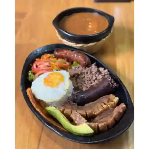 Bandeja Paisa Colombian Tradition