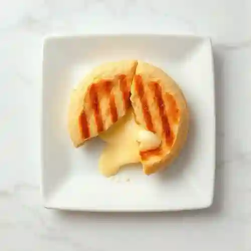 Arepa Tradicional con Queso