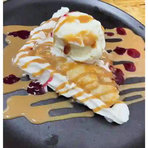 Crepe de Melocotón y Helado
