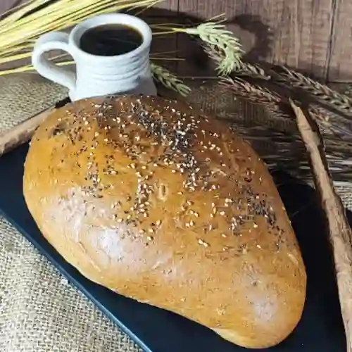 Pan de masa madre avena y pasas