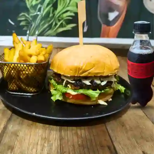 Hamburguesa de Carne + Papas + Coca Cola