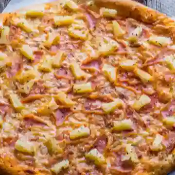 Combo Pizza Estándar 30 Cm y Bebida Litr