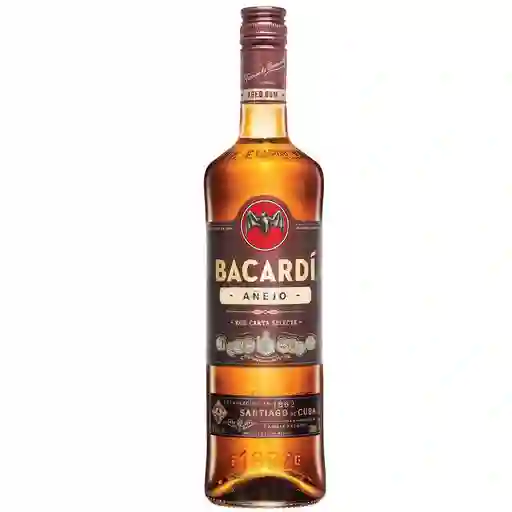 Ron Bacardi Añejo (700 Ml)