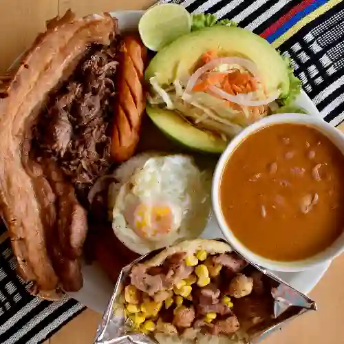 Bandeja Paisa de la Casa