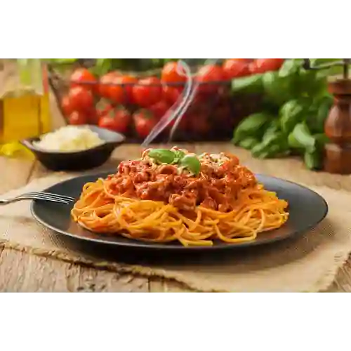 Spaghetti con Salsa Boloñesa.