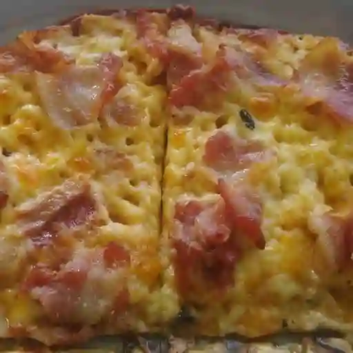 Pizza Tocineta Med.
