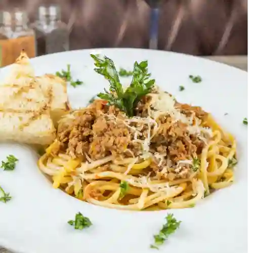 Spaguetti Bolognesa