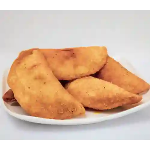 Empanada de Carne Desmechada