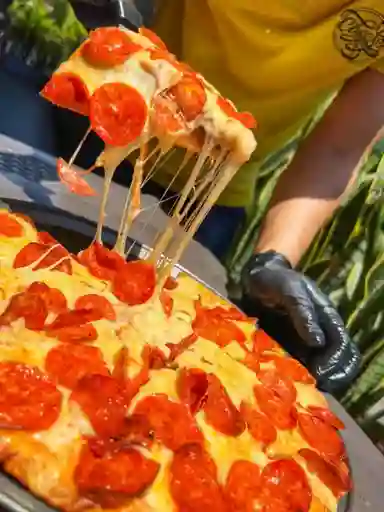 Pizza Peperoni