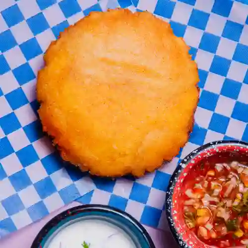 Arepa E Huevo con Pecho de Res