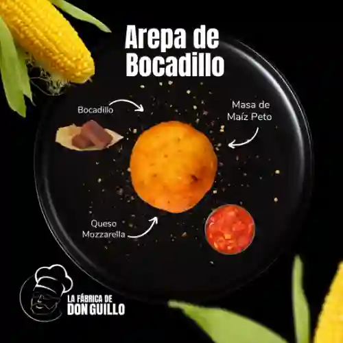 Arepa Dulce de Bocadillo con Queso