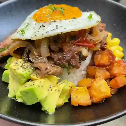 Bistec barbacoa a caballo + bebida