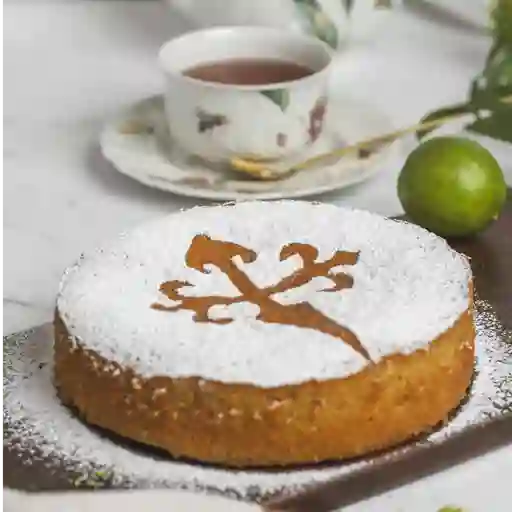 Torta mini de santiago + té hatsu