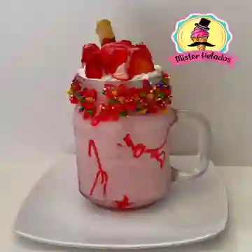 Malteada Especial de Fresa 16oz